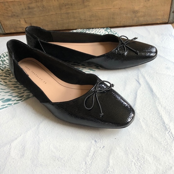 Zara Trafuluc Black Embossed Flats 38 - Picture 2 of 8